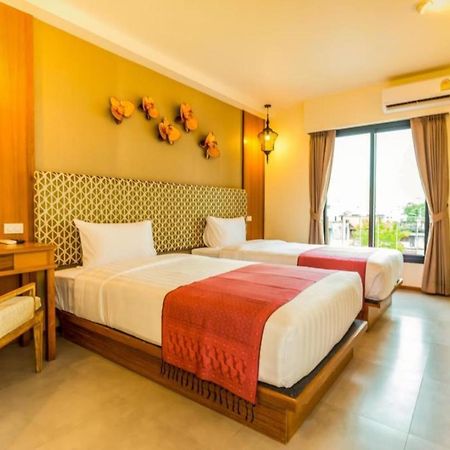 The Signature Hotel @ Thapae Чиангмай Экстерьер фото