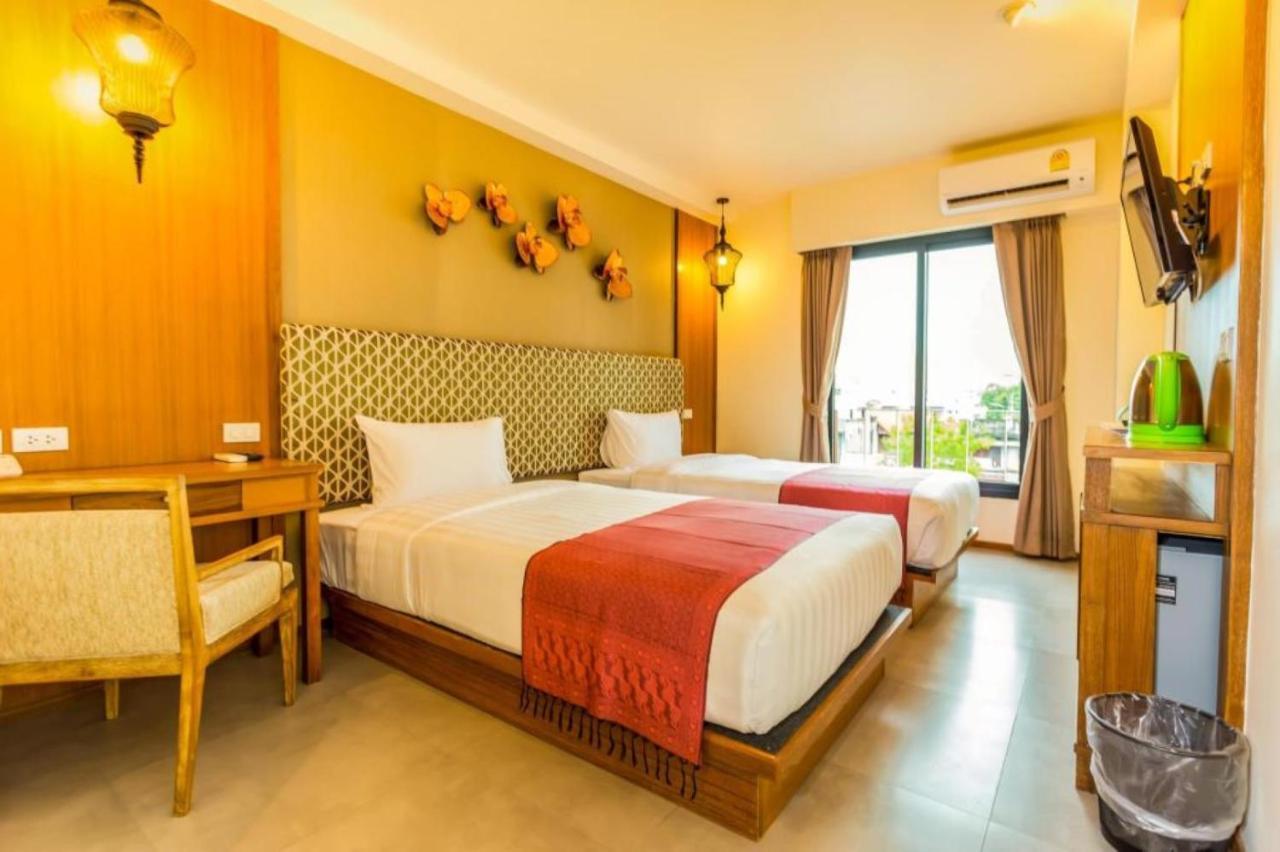 The Signature Hotel @ Thapae Чиангмай Экстерьер фото